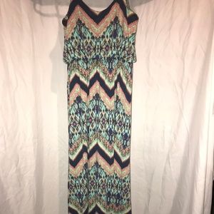 Women's size S multicolored sleeveless maxi dress